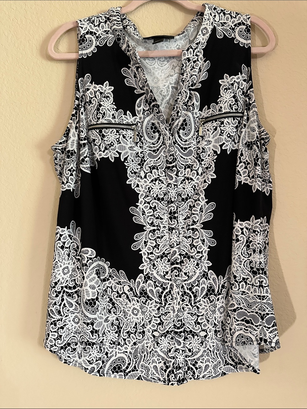 INC Sleeveless Black & White Lace-Pattern V-Neck Top